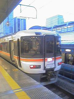 終点・東京駅に到着後のムーンライトながら車両。410kmの旅路お疲れ様でした。